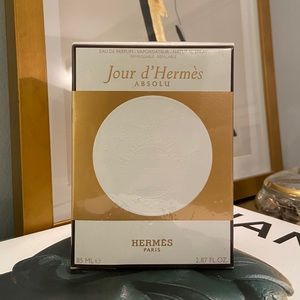 🎉🎉SOLD 🎉🎉Jour d`Hermès - LARGE